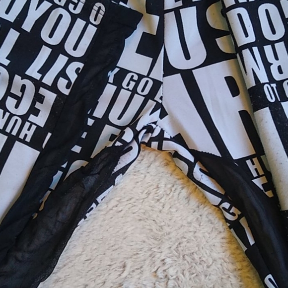 Touch Me Leggings - Picture 7 of 10